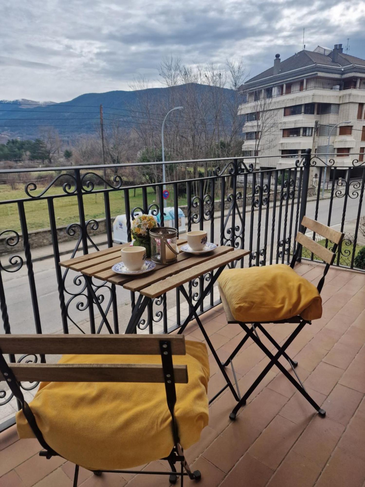 Ferienwohnung Valdi-Biescas Exterior foto